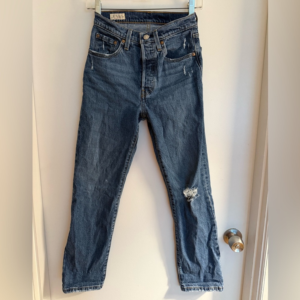 Levi's 501 Classic Blue Denim Jeans - W24 L28